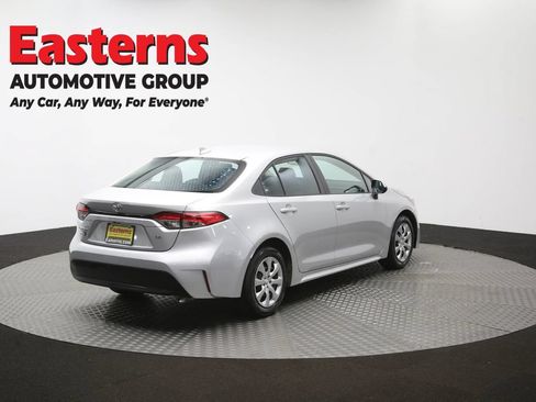 Used 2025 Toyota Corolla LE FWD image 39