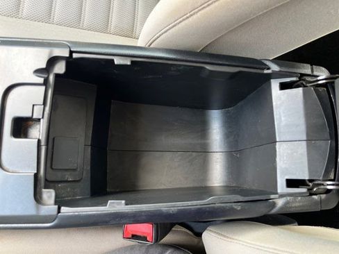 Used 2018 Ford Fusion S image 54