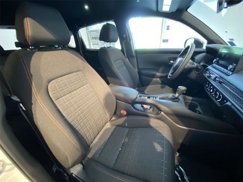 New 2025 Honda HR-V Sport image 23