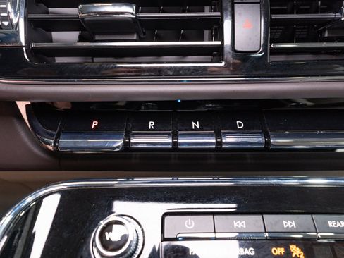 Used 2024 Lincoln Navigator Black Label AWD/4WD image 24