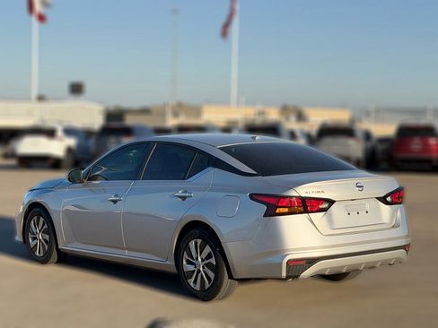 Certified 2020 Nissan Altima 2.5 S FWD image 6