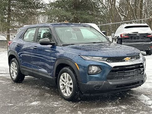 Used 2021 Chevrolet TrailBlazer LS image 18