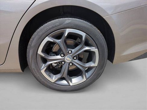 Used 2023 Chevrolet Malibu LT FWD image 14