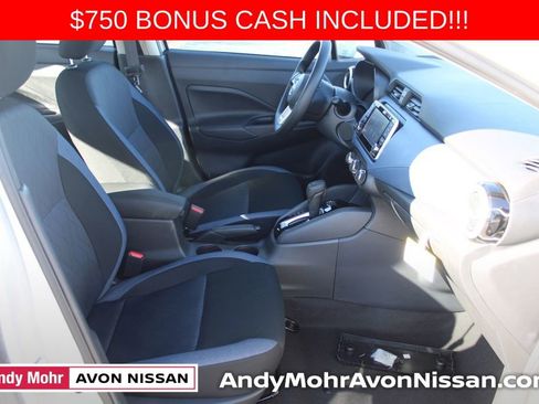 New 2025 Nissan Versa SV image 11