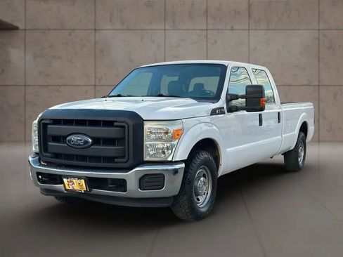 Used 2016 Ford F250 XL w/ Power Equipment Group image 2