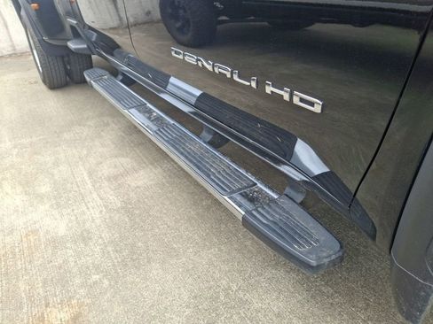 Used 2024 GMC Sierra 3500 Denali AWD/4WD image 5