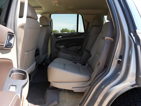 Used 2018 Chevrolet Tahoe Premier w/ Max Trailering Package RWD image 20