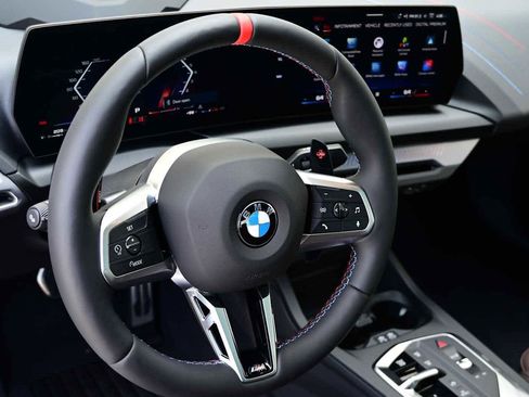 Certified 2025 BMW M235i xDrive w/ Premium Package AWD/4WD image 8
