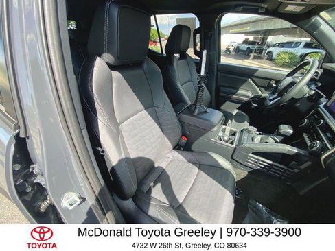Certified 2025 Toyota 4Runner TRD Off-Road Premium AWD/4WD image 25