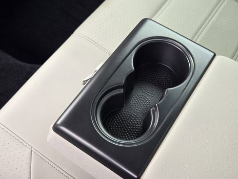 Used 2020 Volkswagen Passat 2.0T SE image 37