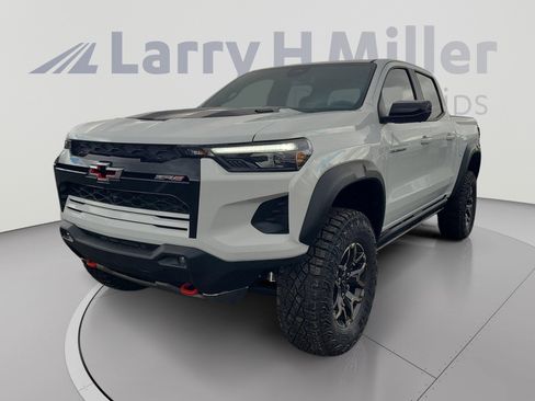 New 2026 Chevrolet Colorado ZR2 w/ Technology Package AWD/4WD image 1