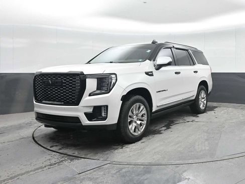 Used 2022 GMC Yukon Denali AWD/4WD image 5
