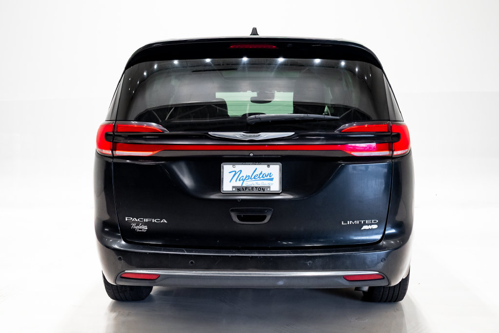 Used 2021 Chrysler Pacifica Limited w/ Premium & Safety Sphere Group AWD/4WD image 34