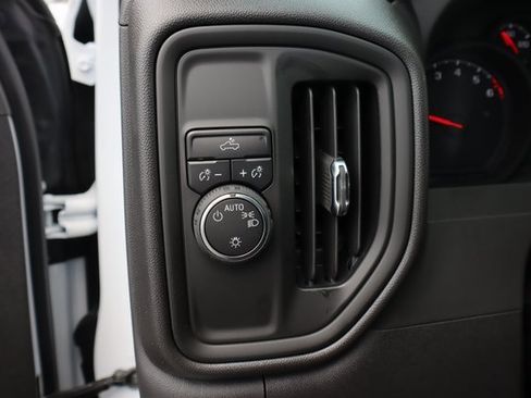 New 2025 Chevrolet Silverado 1500 W/T image 10
