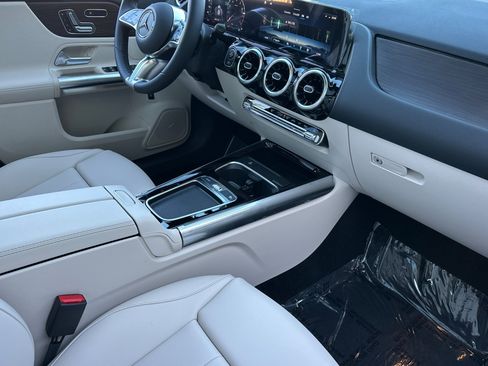 New 2026 Mercedes-Benz GLA 250 4MATIC image 16