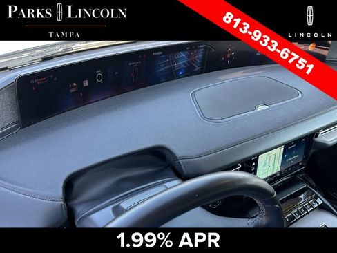 Certified 2025 Lincoln Navigator Reserve AWD/4WD image 31