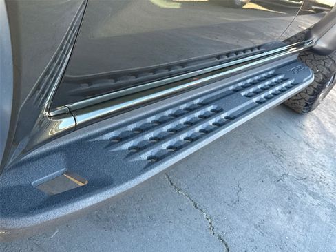 Used 2024 Ford Ranger Raptor image 9