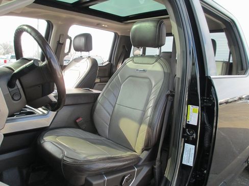 Used 2019 Ford F350 Limited image 18