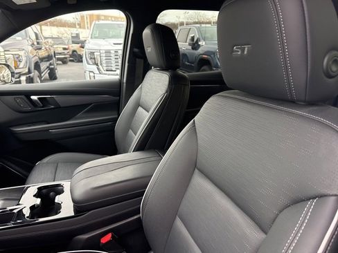 New 2025 Buick Enclave Sport Touring w/ Power Package image 14