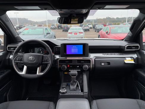 New 2025 Toyota Tacoma SR5 image 12