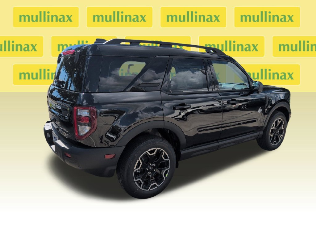 New 2026 Ford Bronco Sport Outer Banks w/ Outer Banks Tech Package+ AWD/4WD image 3