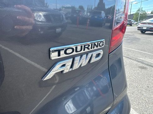 Used 2019 Honda Pilot Touring image 10