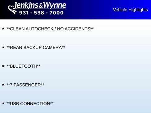 Used 2023 Chrysler Pacifica Touring FWD image 5
