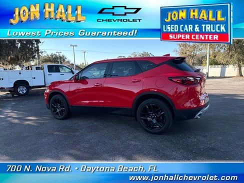 Certified 2022 Chevrolet Blazer LT w/ LPO, Black Accent Package image 6