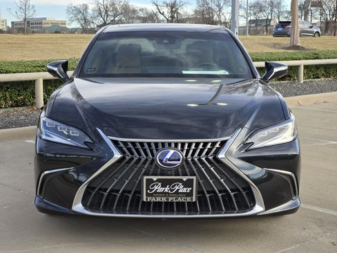 Used 2022 Lexus ES 300h Ultra Luxury image 23