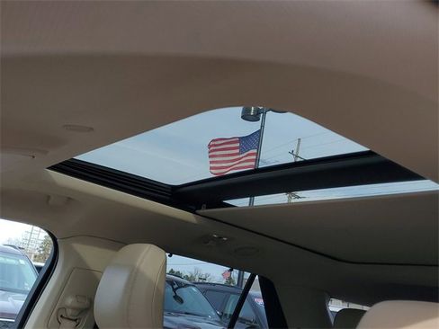 Certified 2022 Ford Explorer Limited w/ Limited Technology Package image 14