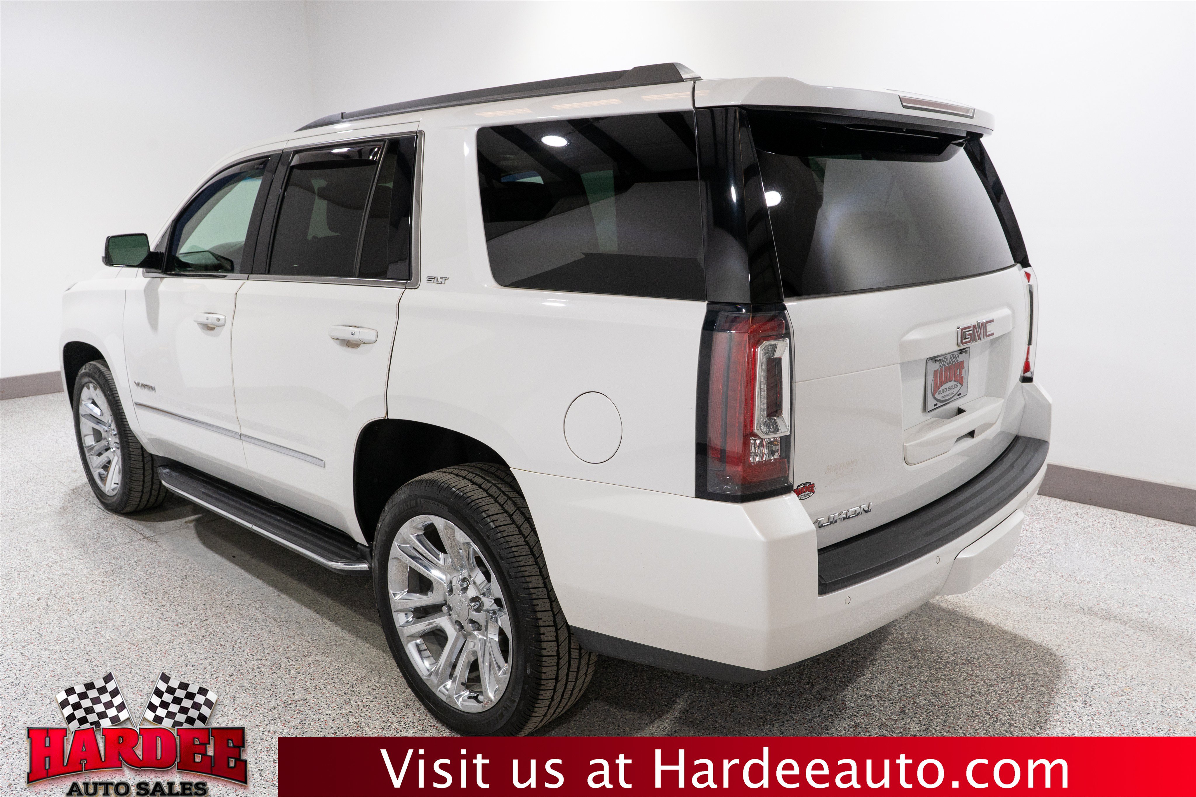 Used 2019 GMC Yukon SLT w/ Premium Edition AWD/4WD image 3