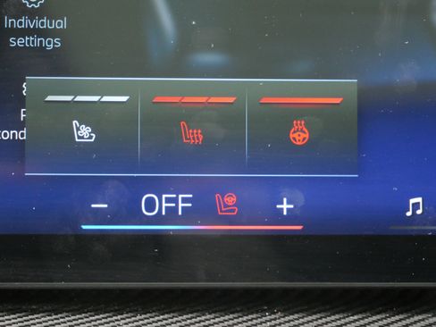 Used 2024 BMW X5 M60i AWD/4WD image 32