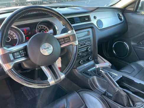 Used 2013 Ford Mustang GT Premium w/ Brembo Brake Pkg image 22