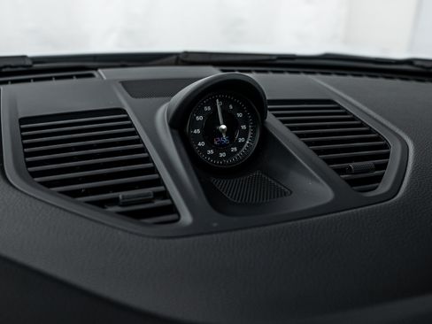 Certified 2023 Porsche 911 Carrera T RWD image 22