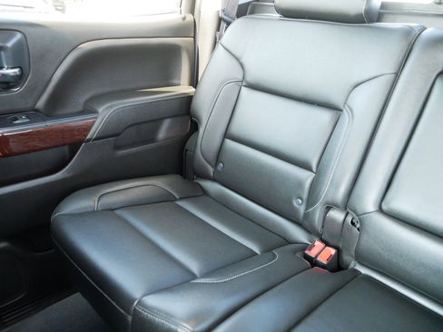 Used 2018 GMC Sierra 1500 SLT image 12