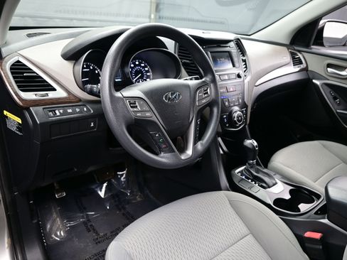 Used 2017 Hyundai Santa Fe Sport AWD/4WD image 11
