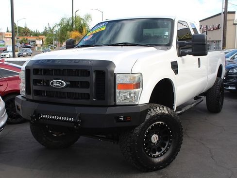 Used 2008 Ford F250 XL AWD/4WD image 2
