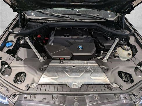 Used 2024 BMW X4 xDrive30i w/ Premium Package image 28