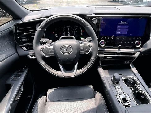 Used 2023 Lexus RX 350 w/ Accessory Package (2T) AWD/4WD image 7