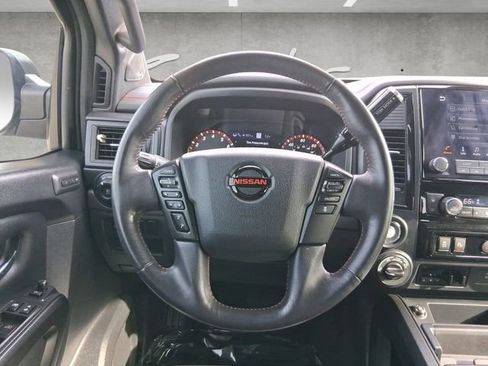 Used 2021 Nissan Titan PRO-4X w/ Pro-4x Convenience Package image 21