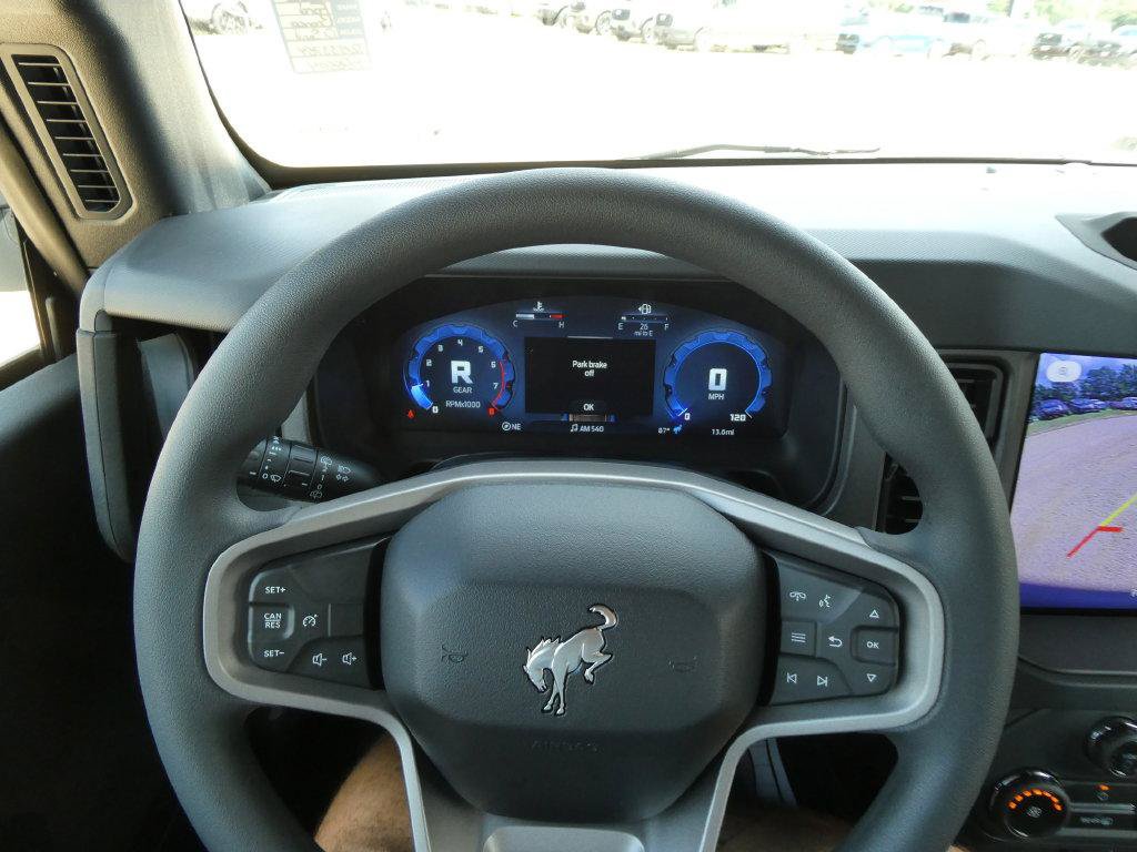 New 2026 Ford Bronco 2-Door AWD/4WD image 17