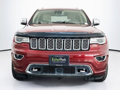 Used 2020 Jeep Grand Cherokee Overland image 2