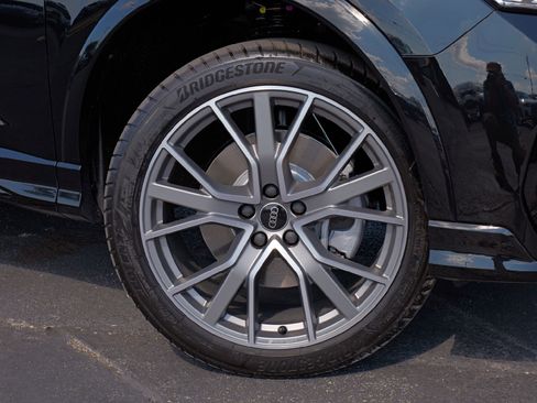 New 2025 Audi Q3 2.0T Premium Plus image 2