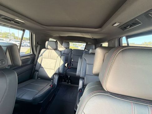 Used 2021 Chevrolet Tahoe RST w/ Luxury Package RWD image 15