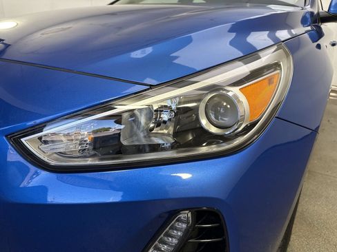Used 2018 Hyundai Elantra GT FWD image 27