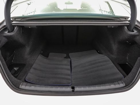 Used 2019 BMW 530i xDrive w/ M Sport Package AWD/4WD image 24