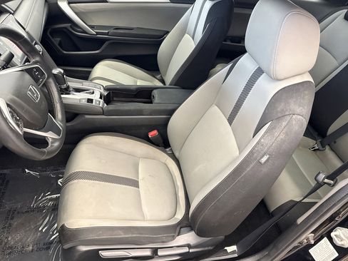 Used 2018 Honda Civic EX-T image 11