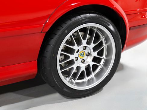Used 2002 Lotus Esprit RWD image 29