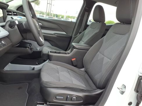 New 2027 Chevrolet Bolt LT w/ Comfort Package FWD image 15