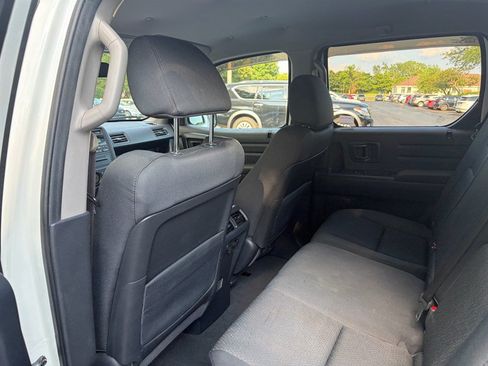 Used 2014 Honda Ridgeline Sport image 40
